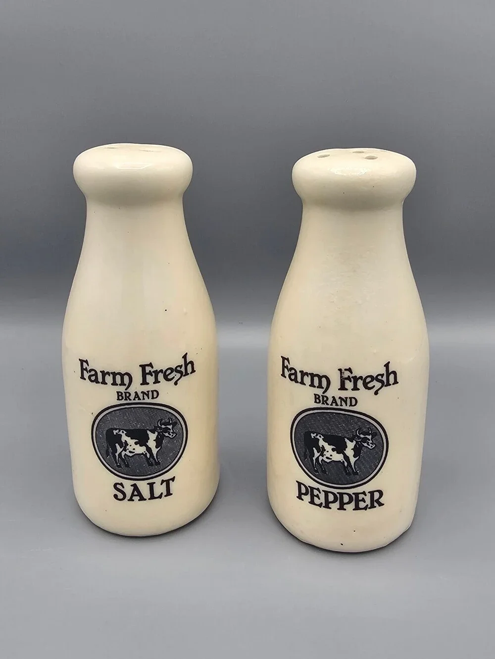 Farm Fresh Brand Salt and Pepper Shakers Ceramic Vintage Style